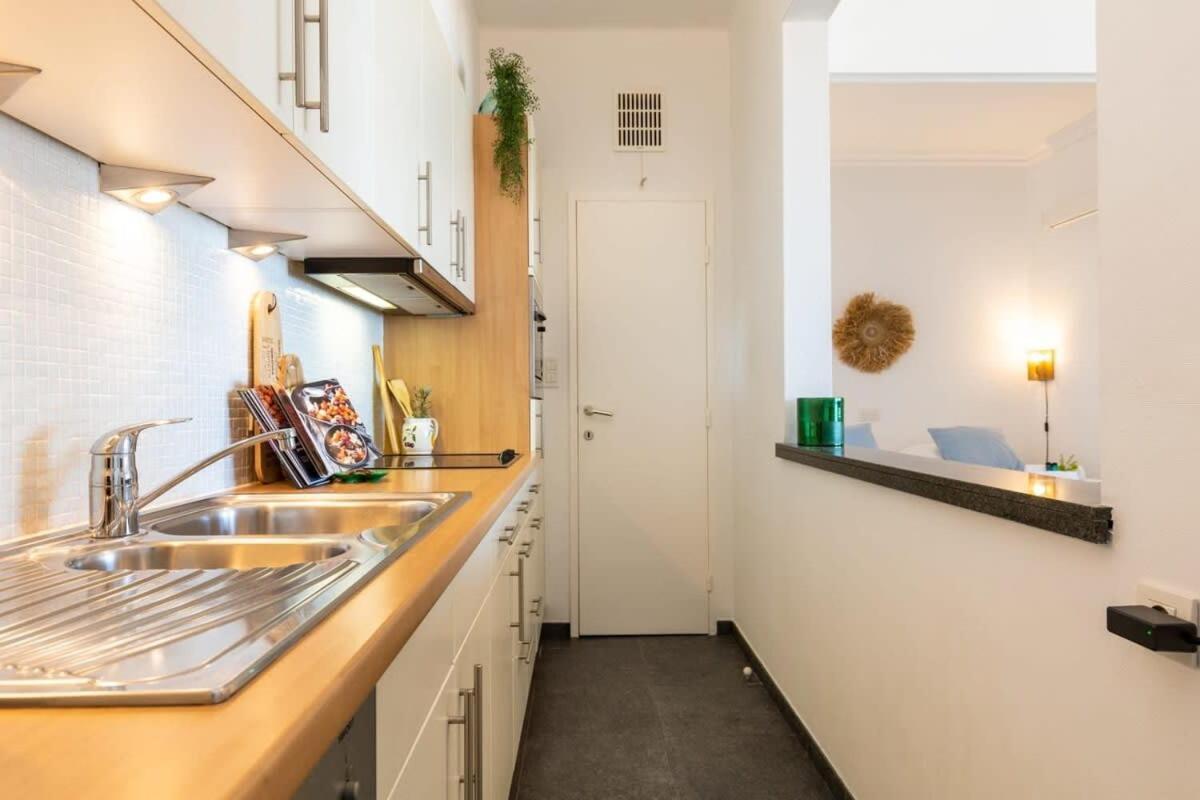 Huswell - Beautiful Spacious Studio With Frontal Sea View นอคเคอ-เฮสท์ ภายนอก รูปภาพ