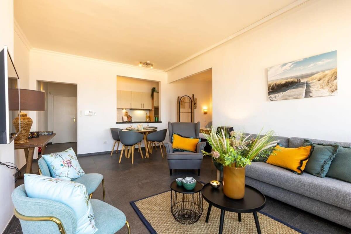 Huswell - Beautiful Spacious Studio With Frontal Sea View นอคเคอ-เฮสท์ ภายนอก รูปภาพ